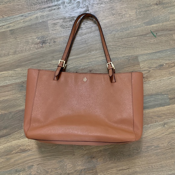 Tory Burch Handbags - Tory Burch Purse